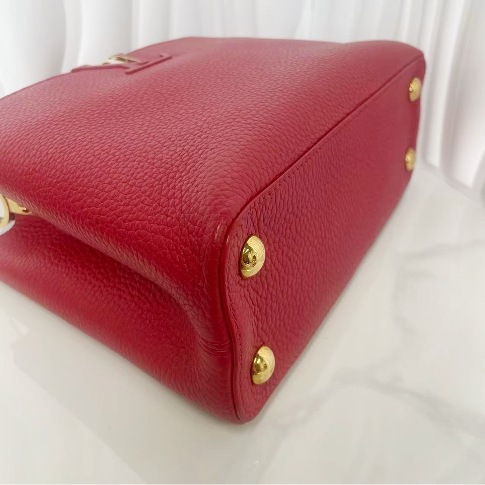 Louis Vuitton Red Grained Leather Capucines BB Bag - Picture 11 of 14
